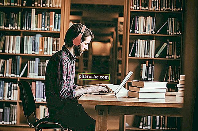 10 הרגלי לימוד גרועים - האזנה למוזיקה